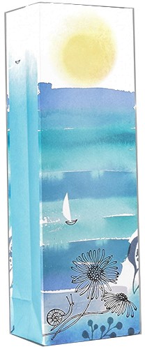 Pullokassi B sailing by Hallmark